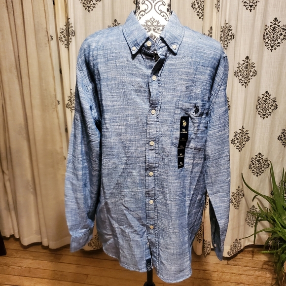 U.S. Polo Assn Button Up - Picture 1 of 3